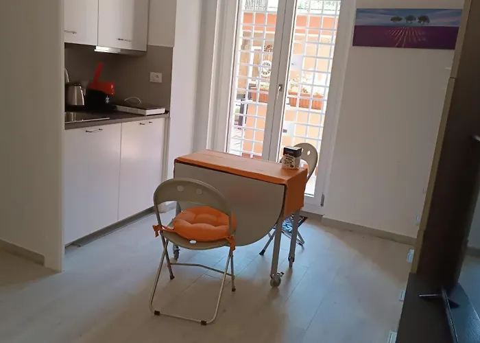 Apartment Vatican Tiny House By Gialel Rom