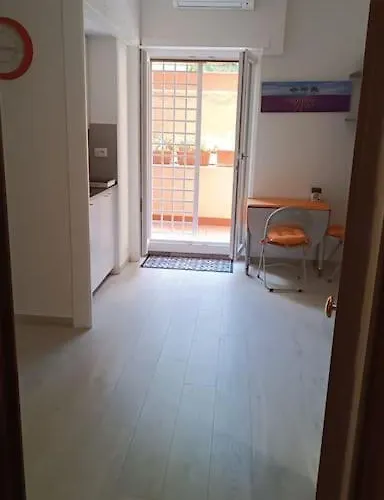 Vatican Tiny House By Gialel Apartment