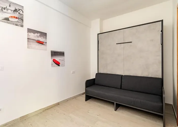 Apartment Vatican Tiny House By Gialel